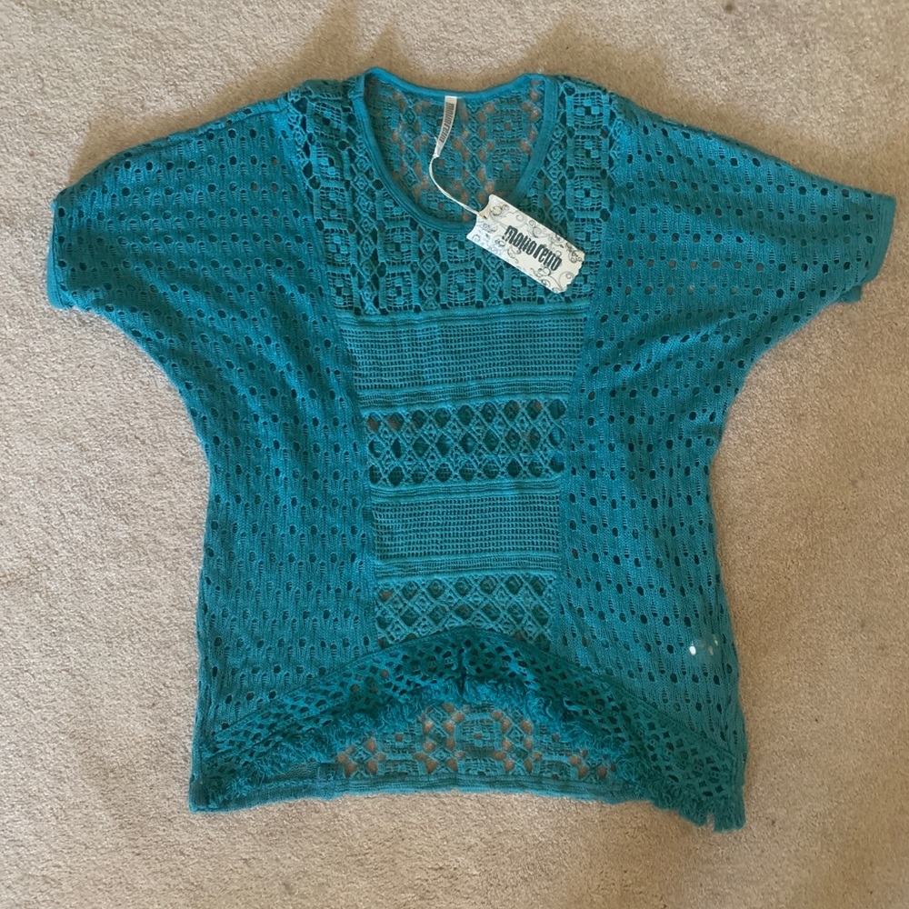 crotchet short sleeve top
